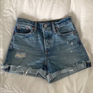 Levi’s denim shorts